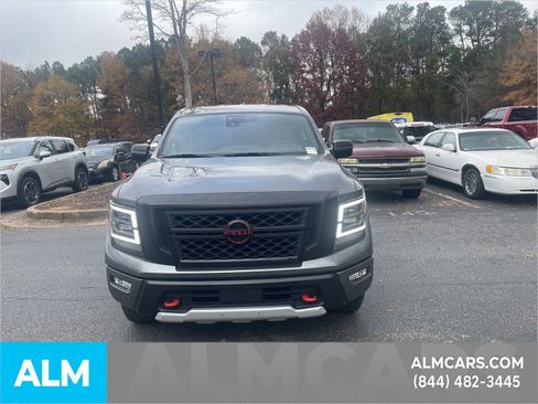 Used 2024 Nissan Titan PRO-4X w/ Off Road Protection Package image 10