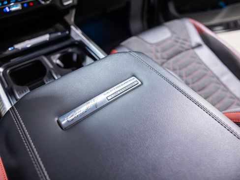 Used 2023 Ford F250 Lariat w/ Lariat Ultimate Package image 47