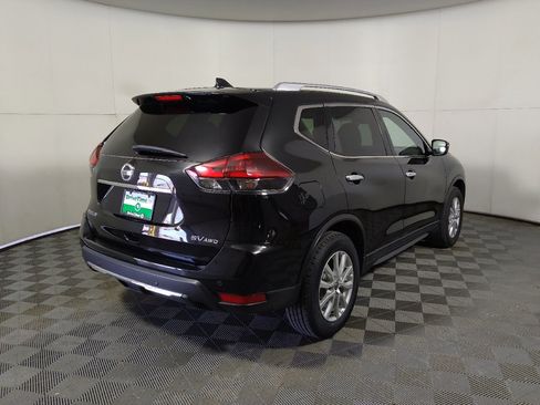 Used 2020 Nissan Rogue SV AWD/4WD image 9
