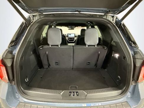 Used 2025 Ford Explorer ST-Line AWD/4WD image 27