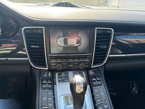 Used 2011 Porsche Panamera 4 AWD/4WD image 15
