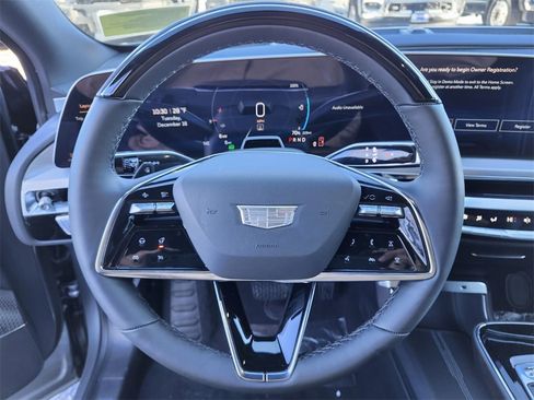 New 2026 Cadillac Lyriq Luxury image 25