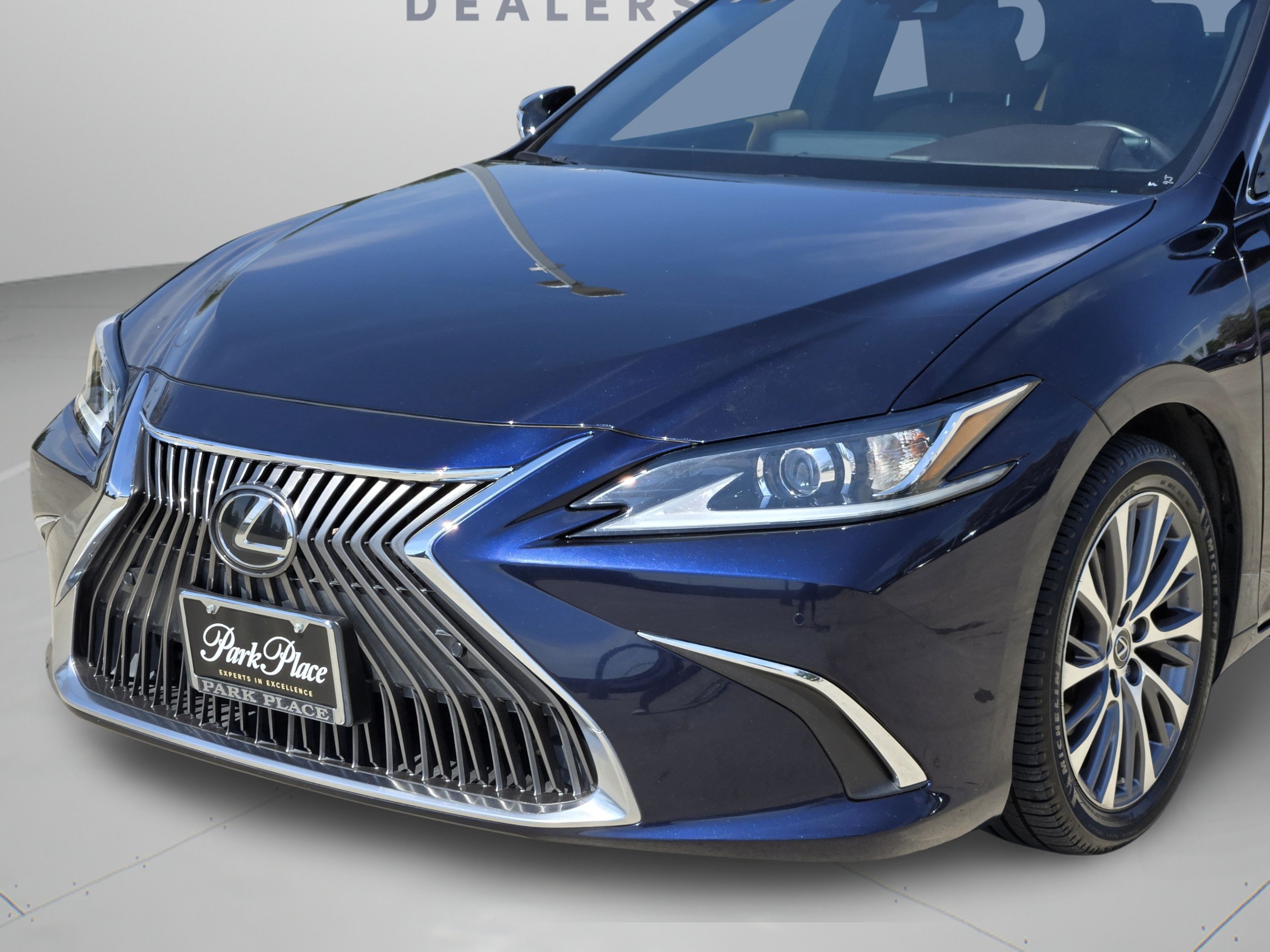 Used 2020 Lexus ES 350 w/ Premium Package FWD image 32