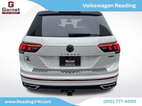 Used 2022 Volkswagen Tiguan SEL R-Line image 4