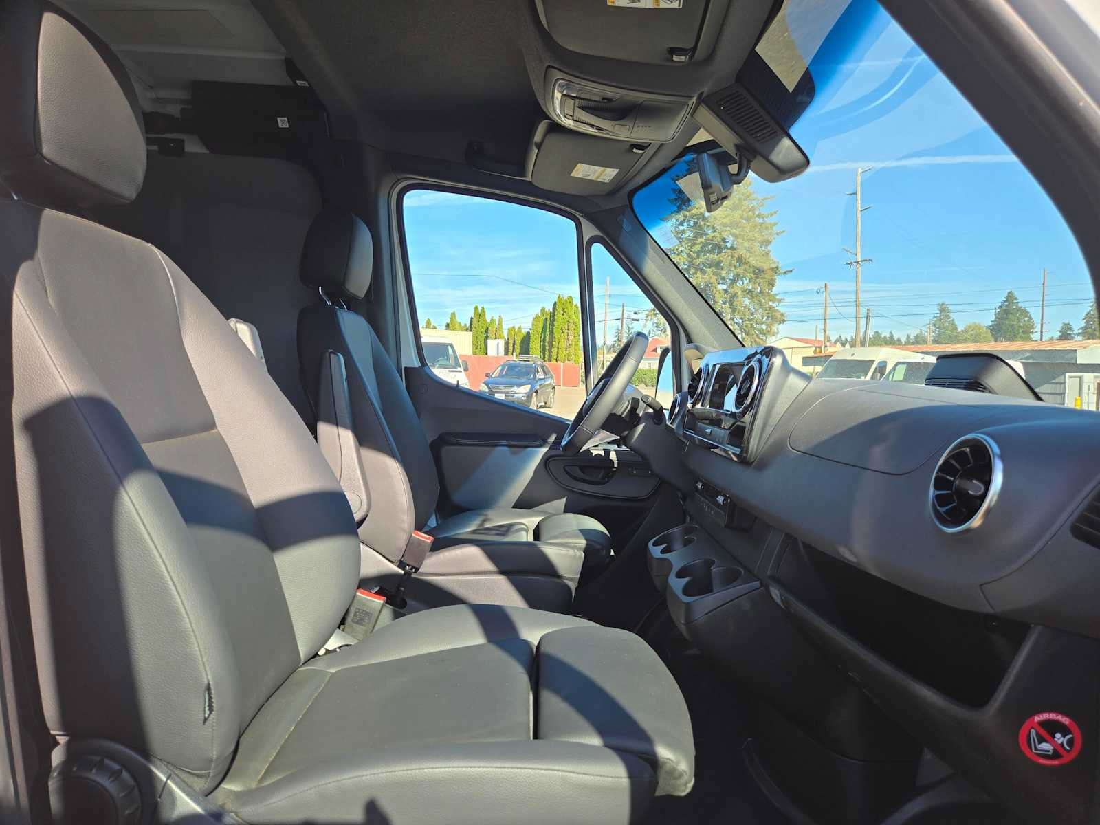 Used 2026 Mercedes-Benz Sprinter 2500 image 11