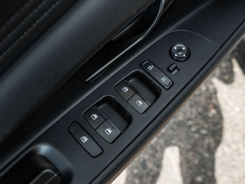 New 2026 Hyundai Elantra Sport FWD image 15