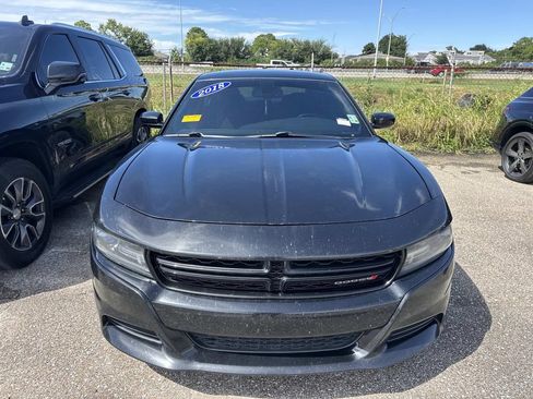 Used 2018 Dodge Charger R/T RWD image 14