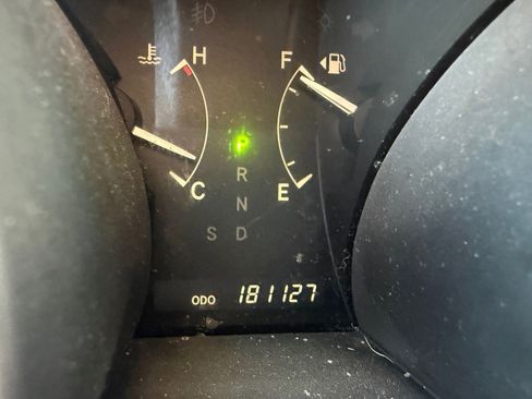 Used 2012 Toyota Highlander SE image 16