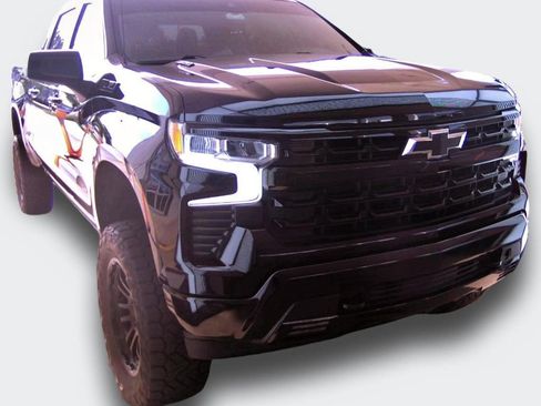 Used 2022 Chevrolet Silverado 1500 RST w/ Z71 Off-Road Package AWD/4WD image 15