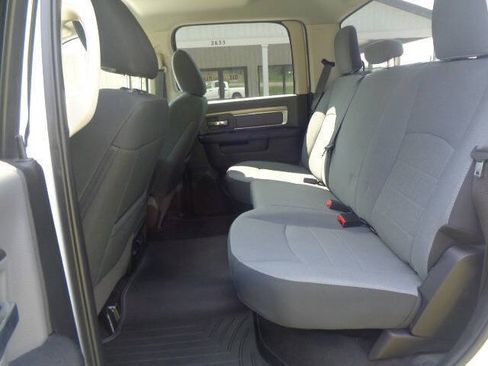 Used 2022 RAM 1500 Classic SLT w/ Electronics Group AWD/4WD image 19