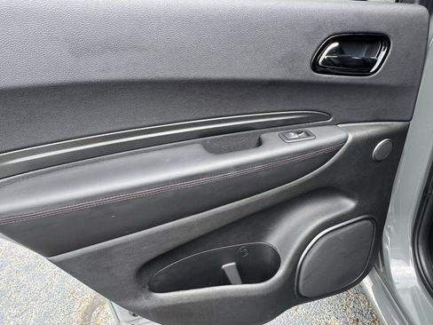 Used 2021 Dodge Durango R/T w/ Blacktop Package RWD image 25