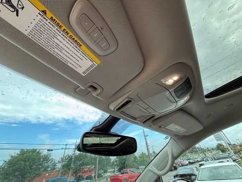 Used 2023 Chrysler Pacifica Limited w/ Uconnect Theater Family Group AWD/4WD image 23