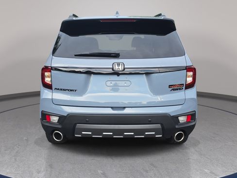 Used 2024 Honda Passport TrailSport image 6