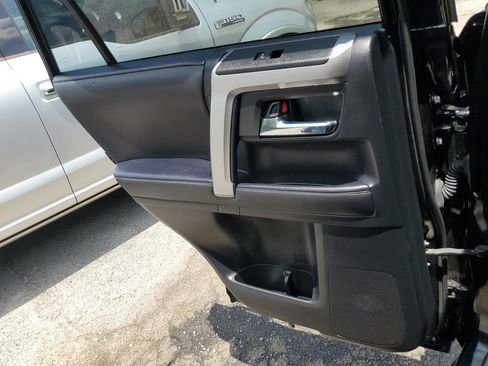 Used 2023 Toyota 4Runner SR5 Premium w/ Moonroof Package RWD image 14