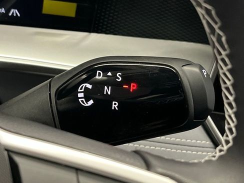 New 2026 Volkswagen Tiguan SE AWD/4WD image 17