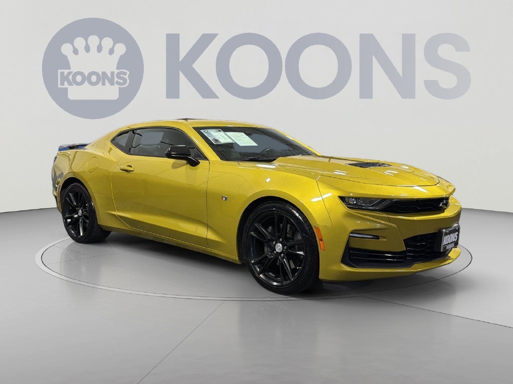 Used 2024 Chevrolet Camaro SS RWD image 10