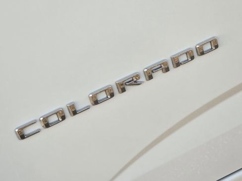 Used 2022 Chevrolet Colorado LT w/ Fleet Safety Package image 9