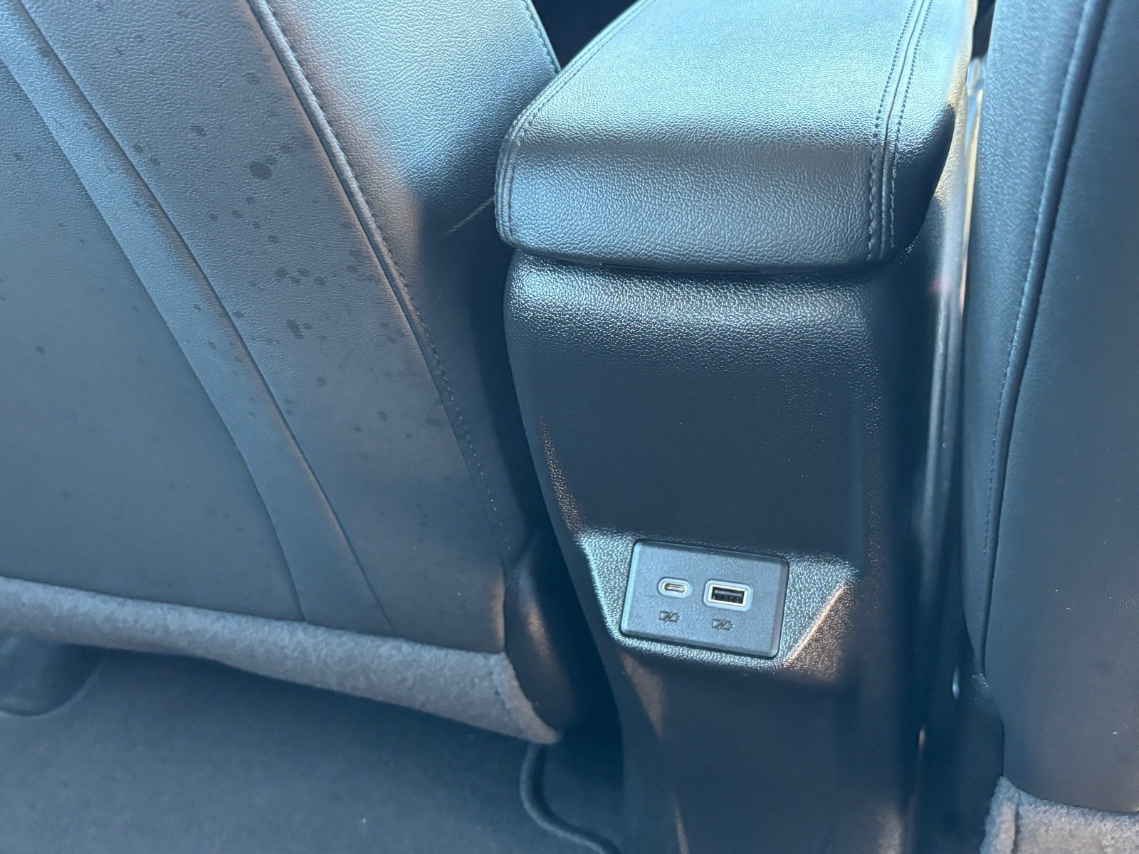 Used 2023 Chevrolet Bolt LT w/ Infotainment Package FWD image 30