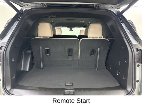 Certified 2023 Chevrolet Traverse LT image 28