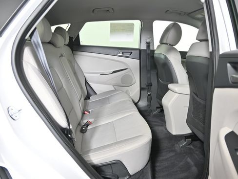 Used 2020 Hyundai Tucson Value AWD/4WD image 15