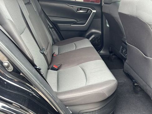 Used 2024 Toyota RAV4 AWD Hybrid image 13