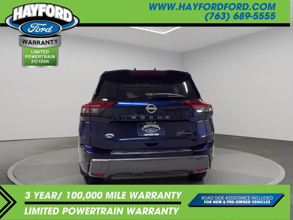Used 2025 Nissan Rogue SL w/ Tech Package AWD/4WD image 4