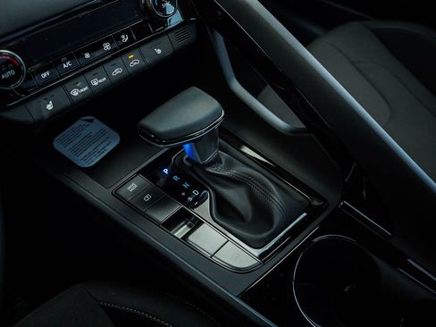 New 2026 Hyundai Elantra SEL Sport Premium FWD image 24