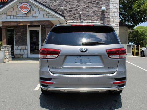 Used 2016 Kia Sorento SX FWD image 6