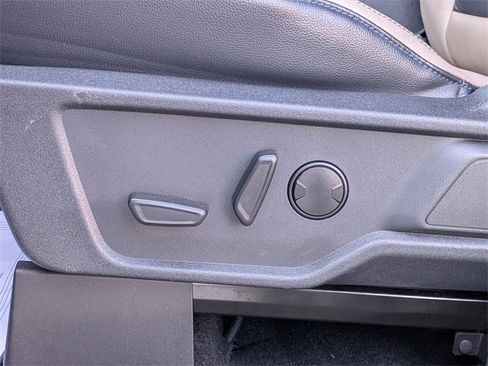 Used 2024 Ford Bronco Wildtrak image 18