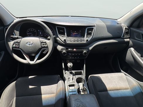 Used 2017 Hyundai Tucson SE w/ SE Popular Package 02 FWD image 31