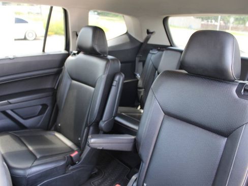 Used 2019 Volkswagen Atlas SE FWD image 18