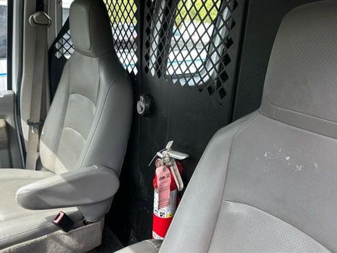 Used 2013 Ford E-250 and Econoline 250 Extended w/ PWR Group image 25