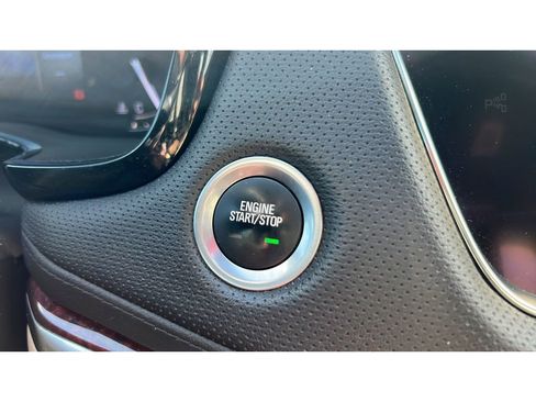 Certified 2017 Cadillac XT5 Luxury w/ Driver Awareness Package AWD/4WD image 21