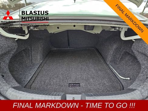 Used 2024 Volkswagen Jetta SEL image 31