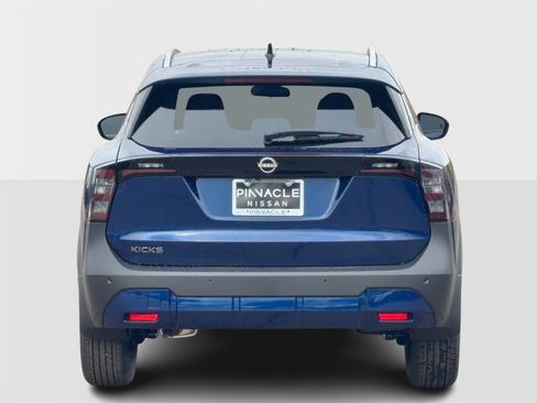 New 2026 Nissan Kicks SV image 4