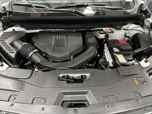 New 2026 Chevrolet Traverse LT w/ Driver Confidence Package image 39