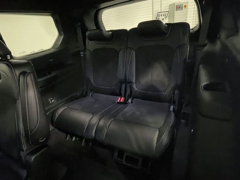 Used 2023 Jeep Grand Cherokee L Laredo AWD/4WD image 19
