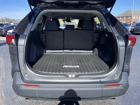 Used 2024 Toyota RAV4 LE image 34