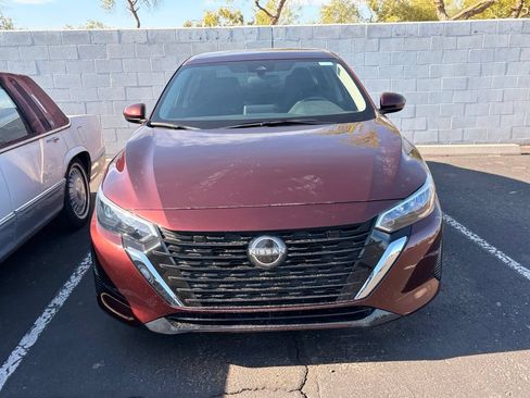 Used 2025 Nissan Sentra SV w/ Trunk Package FWD image 3