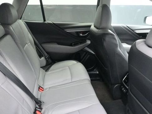 Used 2021 Subaru Outback Limited XT AWD/4WD image 10