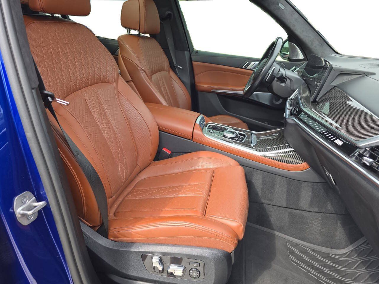Used 2024 BMW X7 M60i w/ Executive Package AWD/4WD image 41