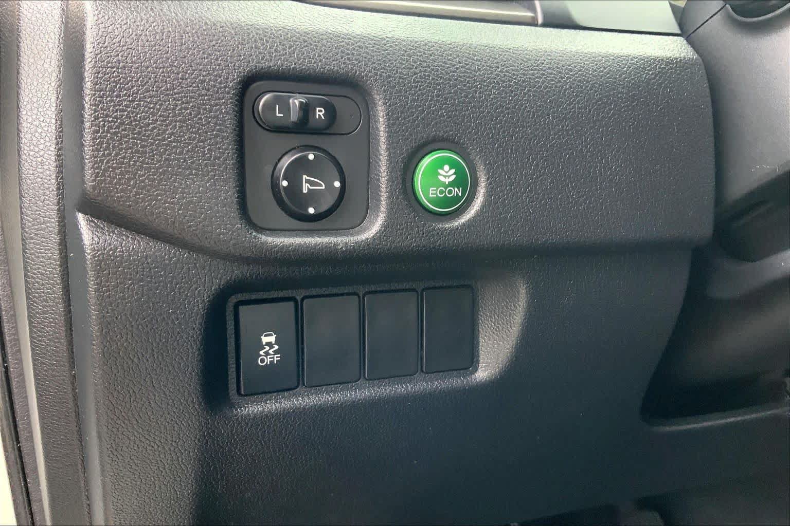 Used 2017 Honda Pilot EX-L image 32