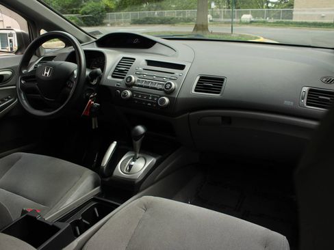 Used 2008 Honda Civic LX image 25