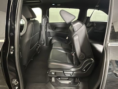 Used 2023 Honda Odyssey Sport image 27