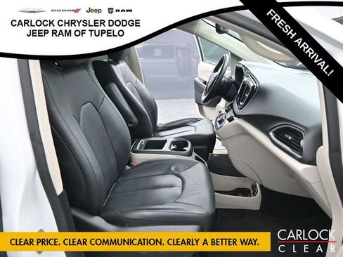 Used 2020 Chrysler Pacifica Touring-L Plus w/ Advanced Safetytec Group image 38