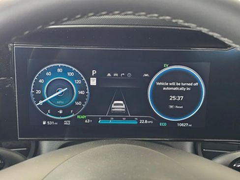 Used 2025 Hyundai Elantra SEL FWD image 22