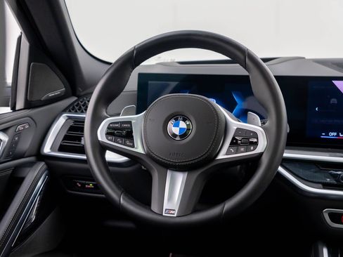 Certified 2026 BMW X6 xDrive40i AWD/4WD image 11