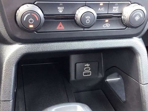 Certified 2025 Ford Ranger XL w/ Trailer Tow Package image 25