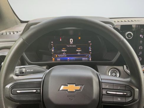 Certified 2023 Chevrolet Colorado W/T RWD image 14