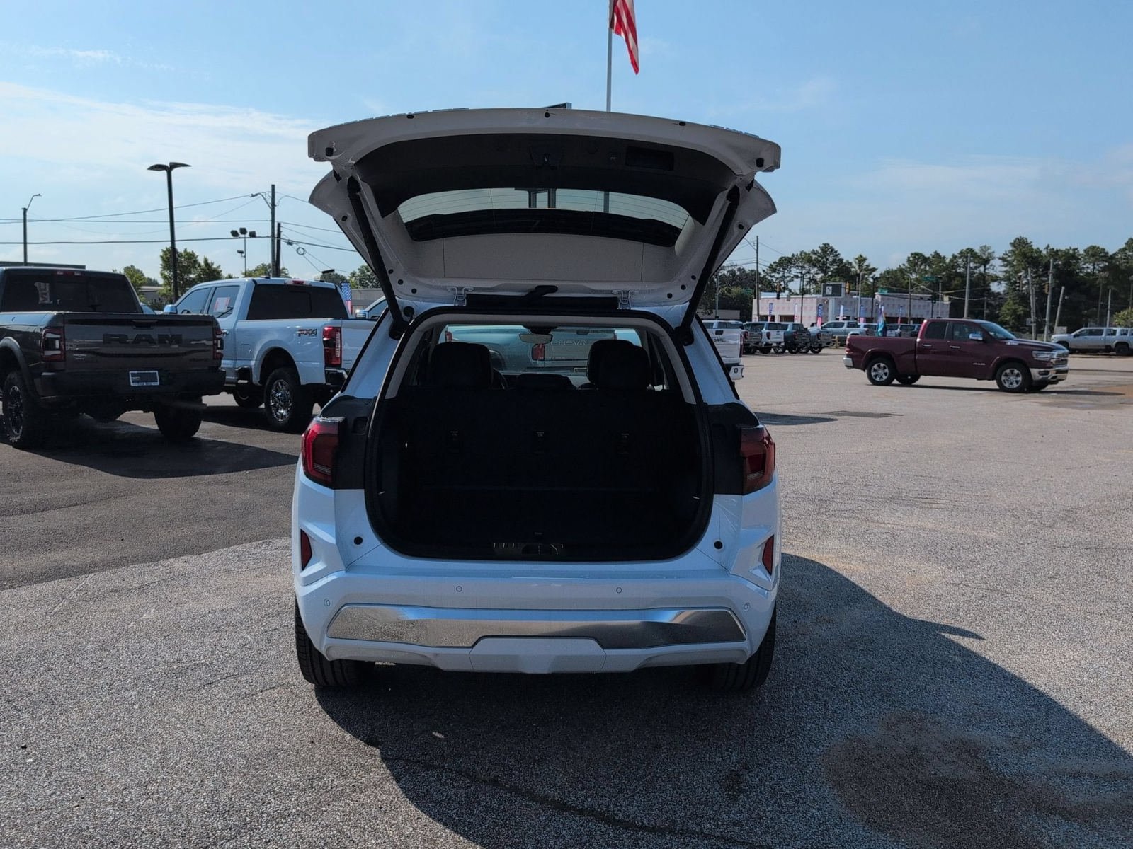 New 2026 GMC Terrain Denali AWD/4WD image 4